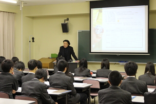岐阜聖徳学園高等学校の大学見学会が開催されました