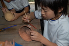 (動)鳴海織部の茶碗製作～4年生