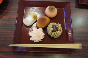 茶道・創作菓子～伝統の時間