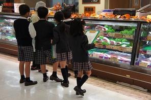 （動）スーパーマーケット見学～3年生社会科