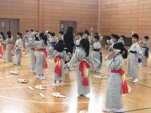 ２年生伝統の時間～日本舞踊
