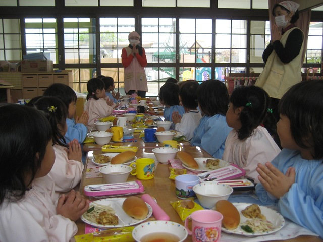 はじめての給食