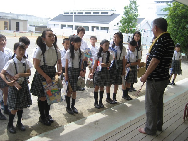 年中組 附属小との交流