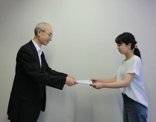 生命保険協会「保育士養成給付型奨学生」に採用されました。