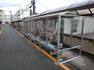 岐阜キャンパスに喫煙所が完成しました。