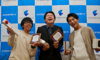 「第６回英語レシテーションコンテスト」開催