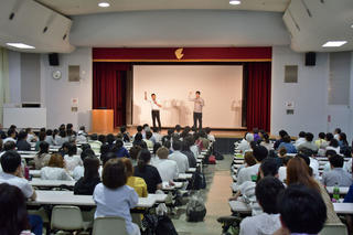 第1回「多文化アイデンティティに関する講演」を開催しました。