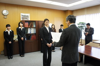 日本仏教保育協会賞など各種授賞式が行われました。
