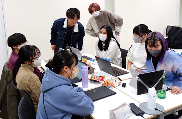 特別支援学校の生徒とアバターロボットを活用して交流しました