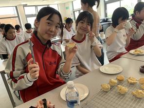 選択授業と英国人学生との文化交流会（３年生 イギリス 海外語学研修）