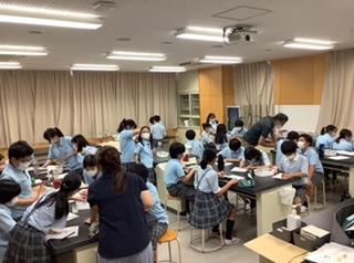 附属小学校６年生対象体験授業がありました