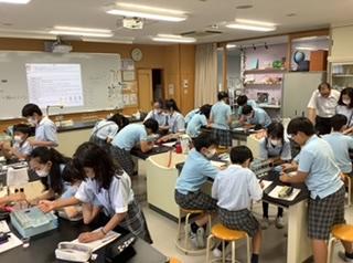 附属小学校６年生対象体験授業がありました