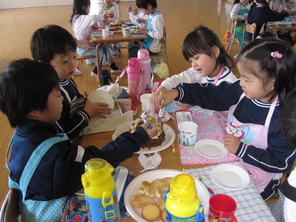 年中組お別れパーティ 年中組お別れパーティ