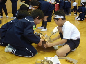 年長組　附属小学校交流会