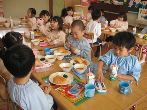給食が楽しみ! 給食が楽しみ!