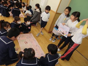 柳津小学校との交流会（年長）