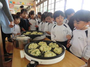 年少組　小松菜の収穫