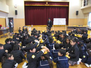 年長組 附属小学校の秋祭り 年長組 附属小学校の秋祭り