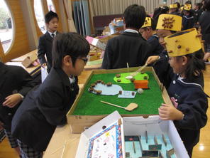 年長組 附属小学校の秋祭り 年長組 附属小学校の秋祭り