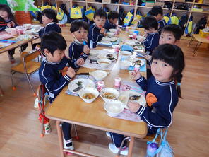 お別れパーティ（たてわり給食）