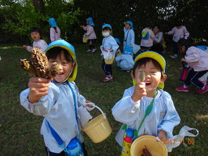 どんぐり拾い（年中）