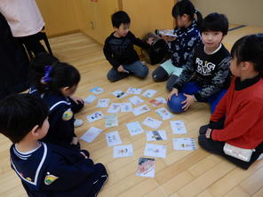 柳津小学校との交流会（年長）