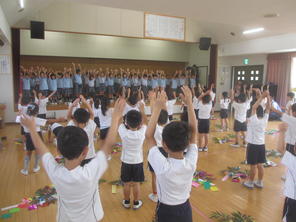 年長組　岐阜聖徳学園大学附属小学校との七夕交流会(６月２６日）