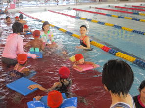 親子水泳教室（8月9日）