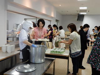 給食見学会・試食会