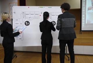 学校防災シンポジウムが開催され、防災の取り組みを勉強しました。
