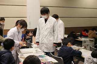 本学学生サークル（遊science）による小学生向けワークショップの開催報告