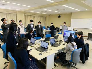 経済情報学部生がファシリテーターを務める高大接続事業を実施（岐阜聖徳学園高等学校2年生希望者対象）